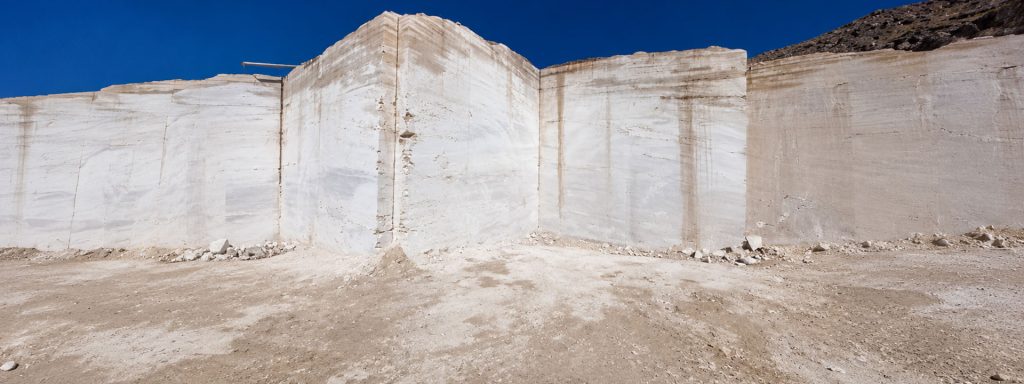 Light Beige Travertine Quarry